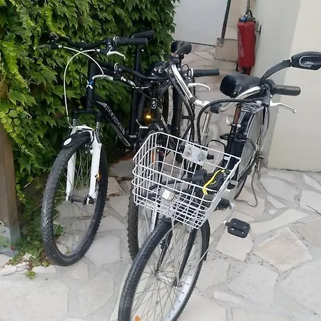 Maison De Les Pins Clim Piscine Chauffee 別荘